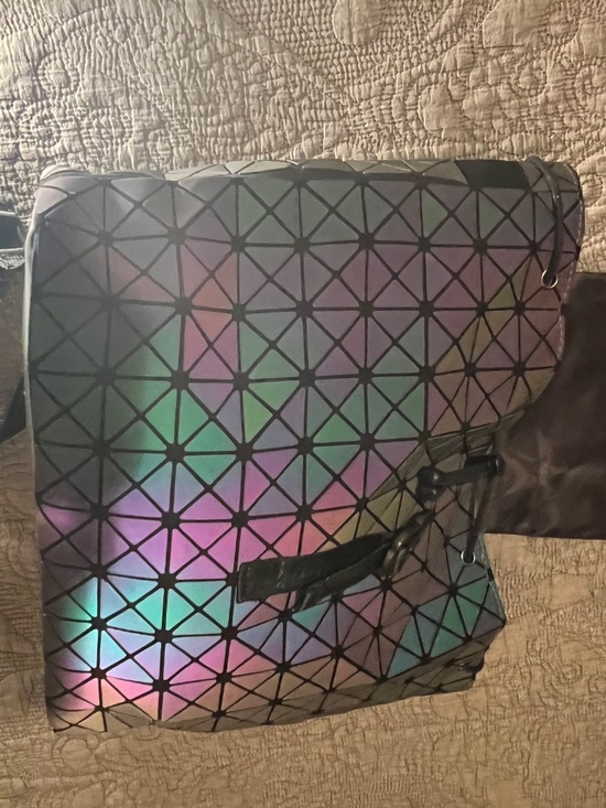 Bao Bao Issey Miyake Green Purple Backpack Flap Drawstring Holographic Design main image 10